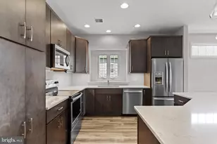 528 Allegiance Dr, Mechanicsburg, PA 17050 - Photo 6