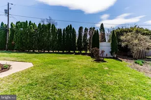 1911 Columbia Ave, Camp Hill, PA 17011 - Photo 18