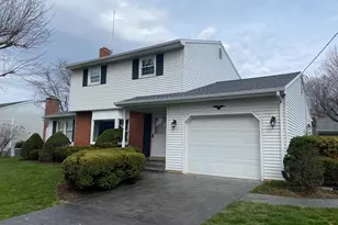 11 Randi Rd, Enola, PA 17025 - Photo 2