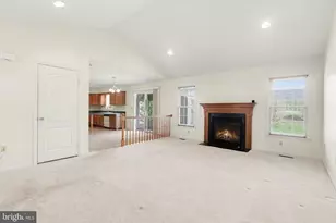 33 Blue Spruce Dr, Enola, PA 17025 - Photo 10