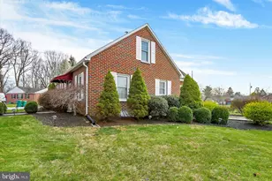 607 Woodland Ave, Mount Holly Springs, PA 17065 - Photo 4