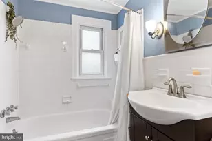 609 N East St, Carlisle, PA 17013 - Photo 8