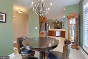 5405 Rivendale Blvd, Mechanicsburg, PA 17050 - Photo 8