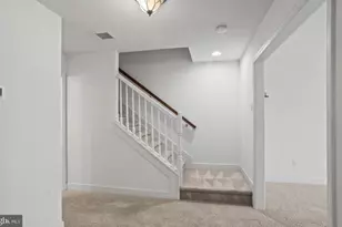 10 Lenox Ct, Mechanicsburg, PA 17050 - Photo 6