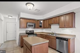 10 Lenox Ct, Mechanicsburg, PA 17050 - Photo 10