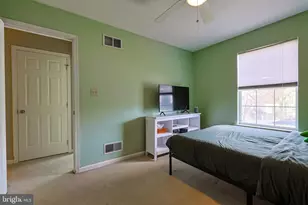 6104 Locust Ln, Mechanicsburg, PA 17050 - Photo 16