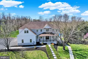 7 Beverly Ct, Carlisle, PA 17015 - Photo 4