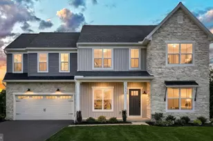 130 S Mountain Dr, Carlisle, PA 17013 - Photo 2