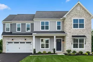 130 S Mountain Dr, Carlisle, PA 17013 - Photo 1