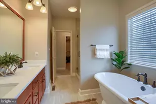 1720 Sawyer Ln, Mechanicsburg, PA 17050 - Photo 32