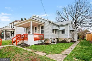 121 E Portland St, Mechanicsburg, PA 17055 - Photo 4