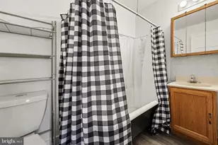 121 E Portland St, Mechanicsburg, PA 17055 - Photo 14