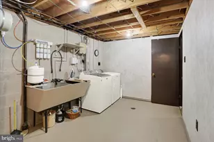 323 Evergreen St, New Cumberland, PA 17070 - Photo 34