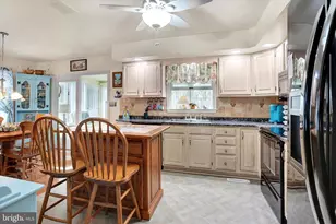 65 Pine Ridge Cir, Enola, PA 17025 - Photo 18