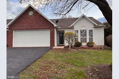 25 Greenfield Drive, Carlisle, PA 17015 - Photo 2