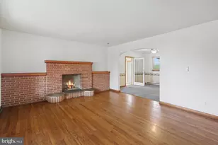 205 N Middlesex Rd, Carlisle, PA 17013 - Photo 4