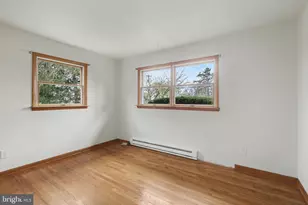 205 N Middlesex Rd, Carlisle, PA 17013 - Photo 10