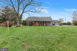 205 N Middlesex Rd, Carlisle, PA 17013 - Photo 22