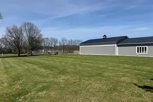 1130 W Trindle Rd, Mechanicsburg, PA 17050 - Photo 2