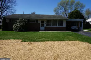 130 Wesley Dr, Mechanicsburg, PA 17055 - Photo 2