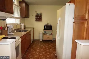 130 Wesley Dr, Mechanicsburg, PA 17055 - Photo 12