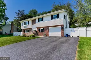 5242 Terrace Rd, Mechanicsburg, PA 17050 - Photo 2