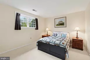 300 Thomas Dr, Mechanicsburg, PA 17050 - Photo 16