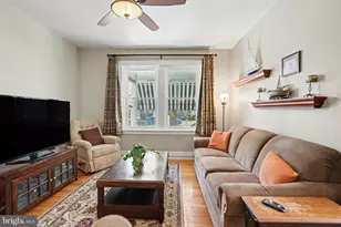 429 W South St, Carlisle, PA 17013 - Photo 2