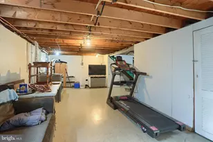 437 Appletree Rd, Camp Hill, PA 17011 - Photo 36