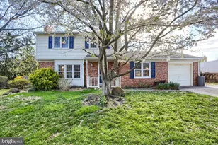 437 Appletree Rd, Camp Hill, PA 17011 - Photo 1