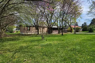 109 Neil Rd, Shippensburg, PA 17257 - Photo 4