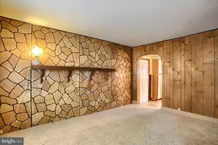 430 N East St, Carlisle, PA 17013 - Photo 8