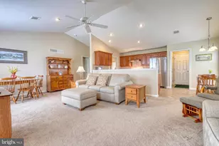 47 Keswick Dr, Mechanicsburg, PA 17050 - Photo 6