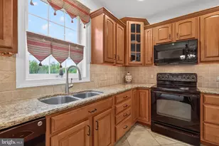5140 Jennifer Cir, Mechanicsburg, PA 17050 - Photo 12