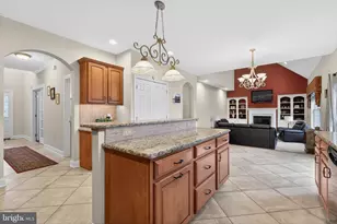 5140 Jennifer Cir, Mechanicsburg, PA 17050 - Photo 4
