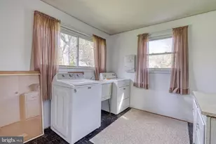 210 Cumberland Dr, Camp Hill, PA 17011 - Photo 32