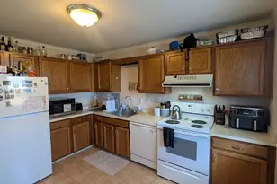 859 Old Silver Spring Rd, Mechanicsburg, PA 17055 - Photo 8