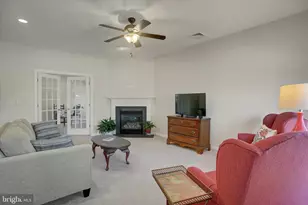 25 Colonial Ct, Shippensburg, PA 17257 - Photo 10