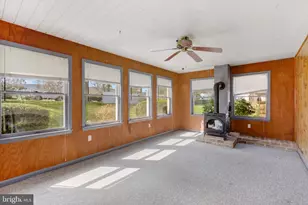 8 Dogwood Dr, Mount Holly Springs, PA 17065 - Photo 12