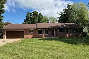 855 W North St, Carlisle, PA 17013 - Photo 1
