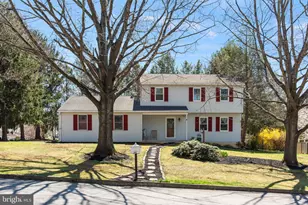 206 Cumberland Dr, Carlisle, PA 17013 - Photo 2