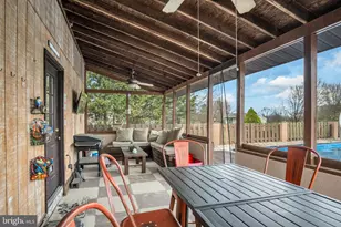 300 Hollowbrook Dr, Carlisle, PA 17013 - Photo 40