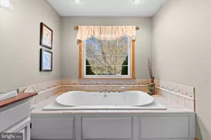 12 Tiffany Dr, Carlisle, PA 17015 - Photo 16