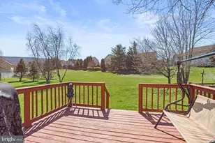 138 Westgate Dr, Mount Holly Springs, PA 17065 - Photo 6