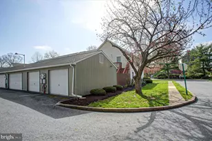 483 Delancey Ct, Mechanicsburg, PA 17055 - Photo 4