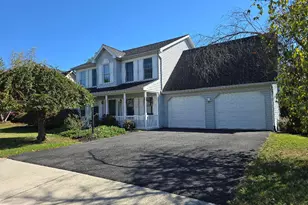 5021 Inverness Dr, Mechanicsburg, PA 17050 - Photo 2