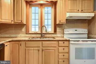 25 Oak Ave, Camp Hill, PA 17011 - Photo 22