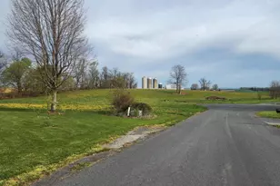 10 Beverly Ct, Carlisle, PA 17015 - Photo 6