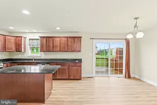 813 Spring Rock Ct, Mechanicsburg, PA 17055 - Photo 6