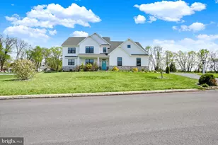 117 Steven Dr, Mechanicsburg, PA 17050 - Photo 2